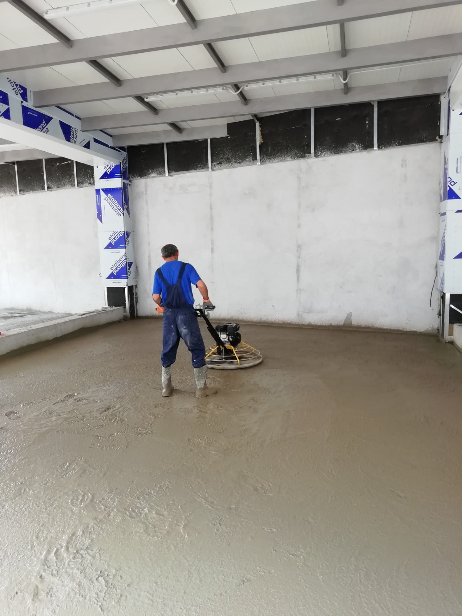 Шлайфане на бетон